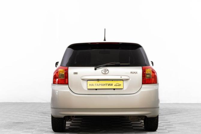 Toyota Corolla IX (E120 E130) с пробегом 2002 года, цена 569 000 рублей, 267000 км, хэтчбек, Автокод Объявления