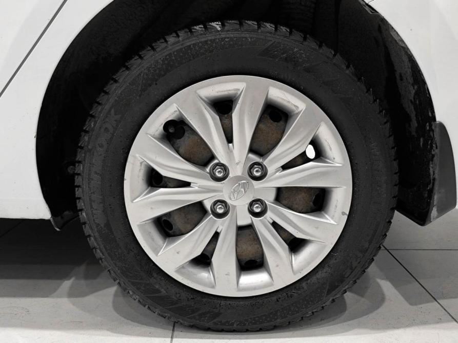 Hyundai Solaris II Казань  - изображение 22