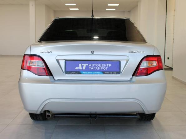 Daewoo Nexia I Рестайлинг с пробегом 2010 года, цена 340 000 рублей, 111400 км, седан, Автокод Объявления