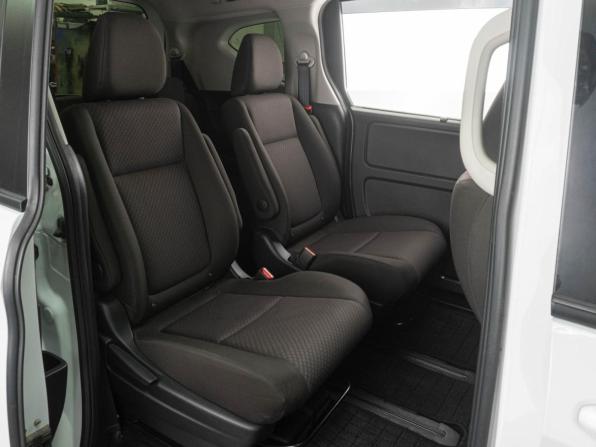 Honda Freed II Рестайлинг с пробегом 2020 года, цена 1 819 000 рублей, 71949 км, компактвэн, Автокод Объявления