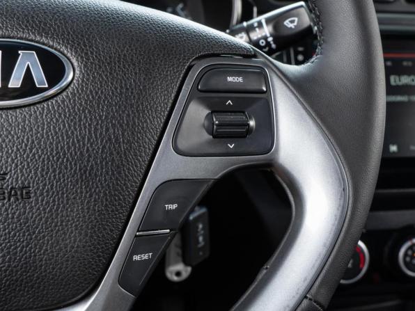 Kia Rio III Рестайлинг с пробегом 2015 года, цена 1 004 967 рублей, 155829 км, седан, Автокод Объявления