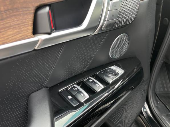 Kia Mohave I Рестайлинг 2 с пробегом 2021 года, цена 4 390 000 рублей, 135000 км, внедорожник, Автокод Объявления