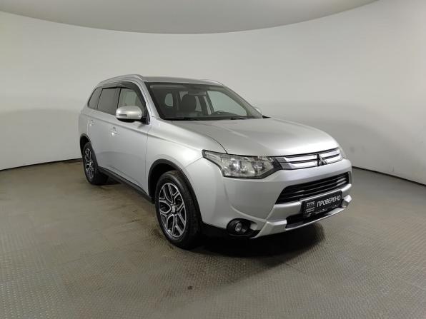 Mitsubishi Outlander III Рестайлинг с пробегом 2014 года, цена 1 800 000 рублей, 59474 км, внедорожник, Автокод Объявления
