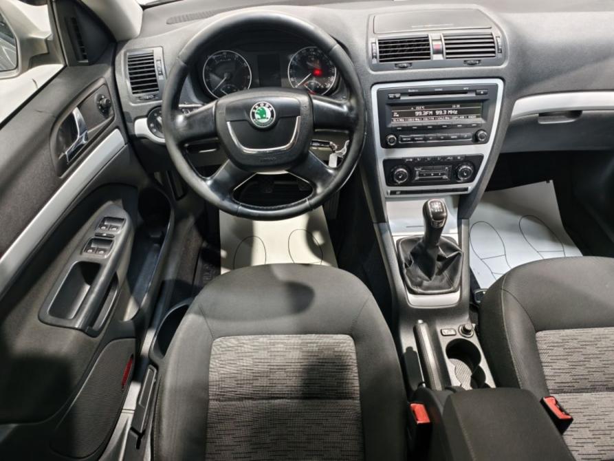 Skoda Octavia II (A5) Рестайлинг Курск  - изображение 9