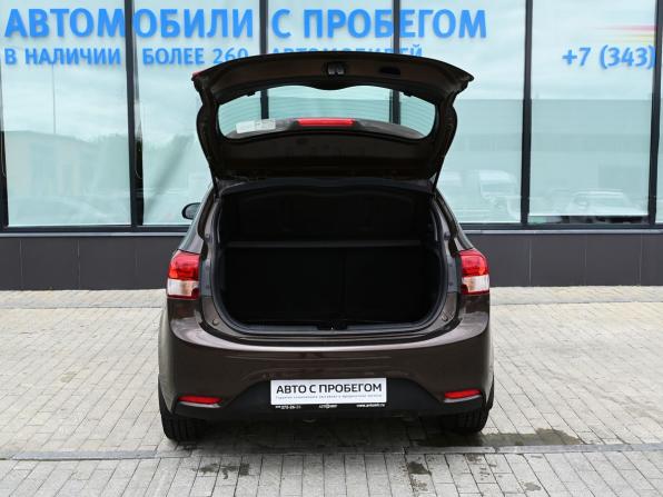 Kia Rio III Рестайлинг с пробегом 2016 года, цена 1 425 000 рублей, 28000 км, хэтчбек, Автокод Объявления