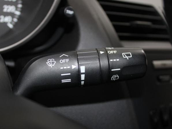 Mazda 3 II (BL) с пробегом 2009 года, цена 749 900 рублей, 240200 км, хэтчбек, Автокод Объявления