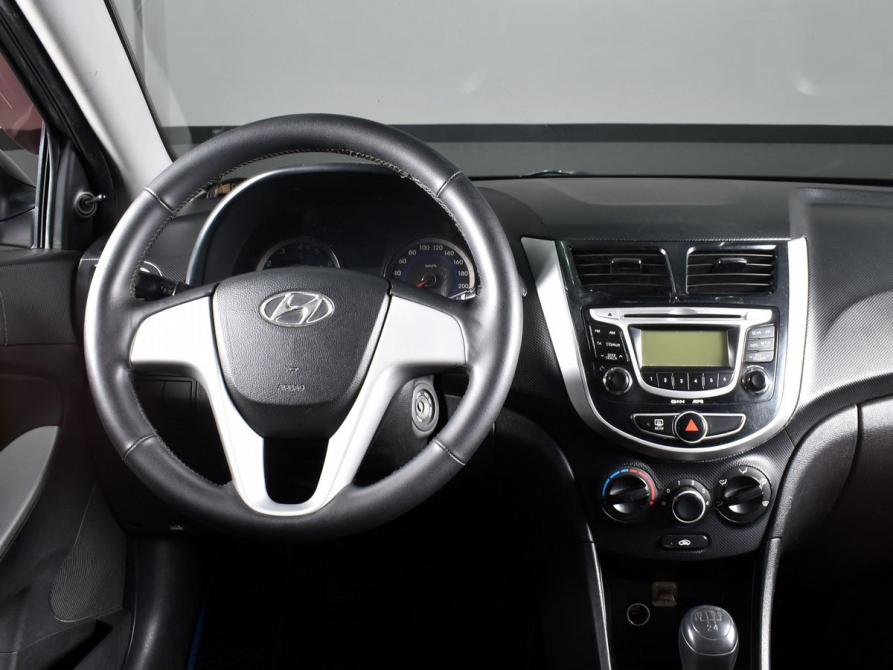Hyundai Solaris I Кемерово  - изображение 8