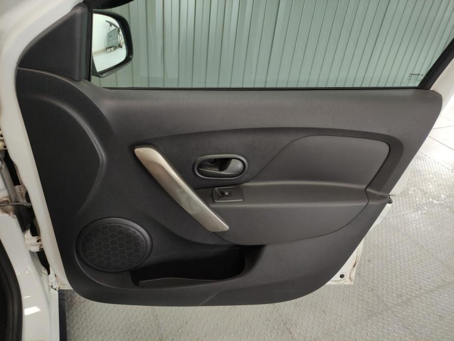 Renault Sandero II Рестайлинг Пермь  - изображение 16