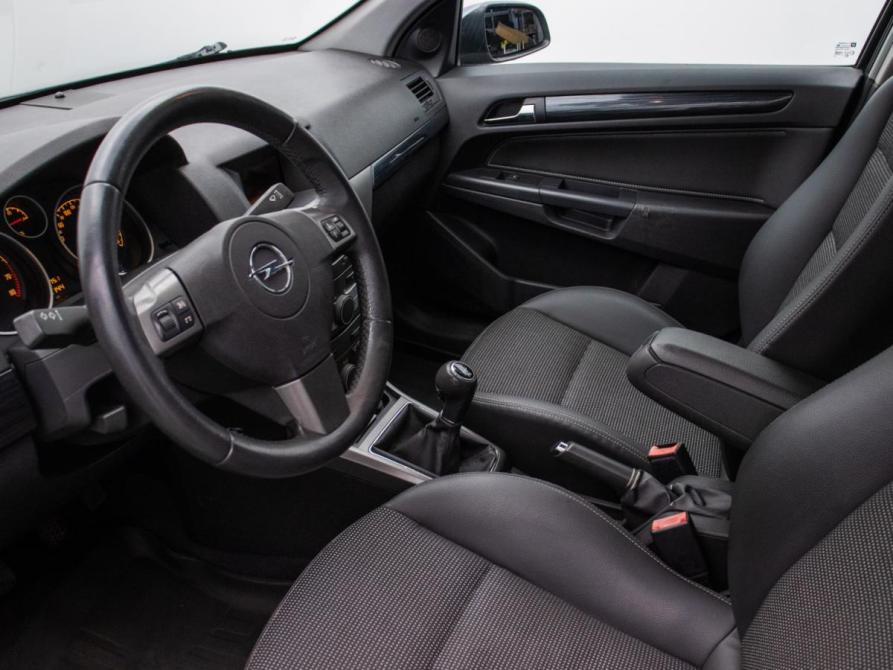 Opel Astra H Москва  - изображение 11