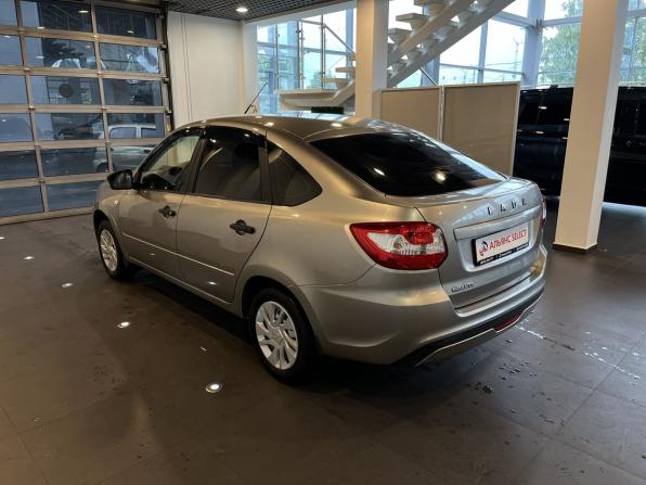 Lada (ВАЗ) Granta I Рестайлинг с пробегом 2020 года, цена 695 000 рублей, 104510 км, лифтбек, Автокод Объявления