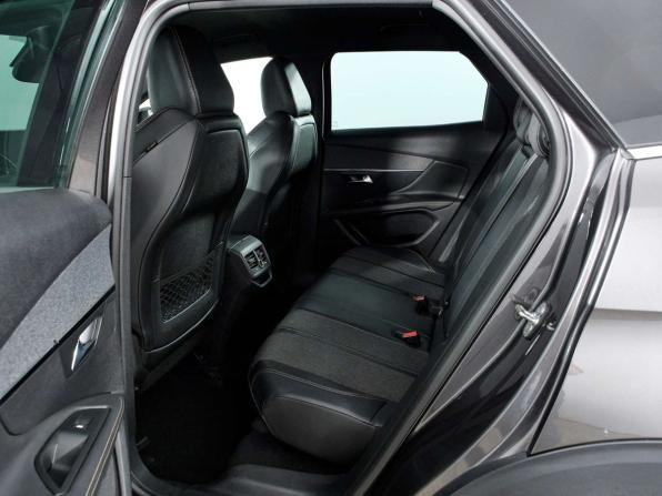 Peugeot 3008 II с пробегом 2017 года, цена 1 898 000 рублей, 224792 км, внедорожник, Автокод Объявления