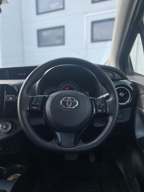 Toyota Vitz III (XP130) Рестайлинг 2 Магнитогорск  - изображение 16