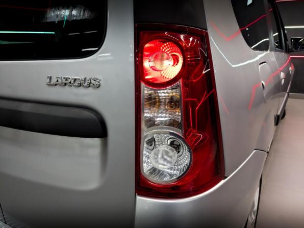 Lada (ВАЗ) Largus I Рестайлинг с пробегом 2022 года, цена 1 095 000 рублей, 98952 км, фургон, Автокод Объявления