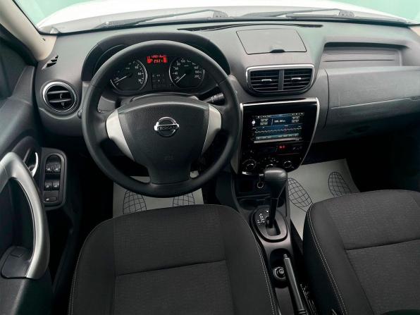 Nissan Terrano III (D10) с пробегом 2015 года, цена 1 050 000 рублей, 126013 км, внедорожник, Автокод Объявления