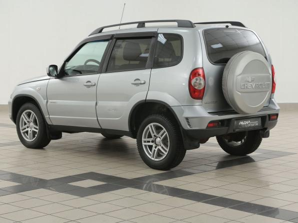 Chevrolet Niva I Рестайлинг с пробегом 2015 года, цена 505 000 рублей, 129000 км, внедорожник, Автокод Объявления