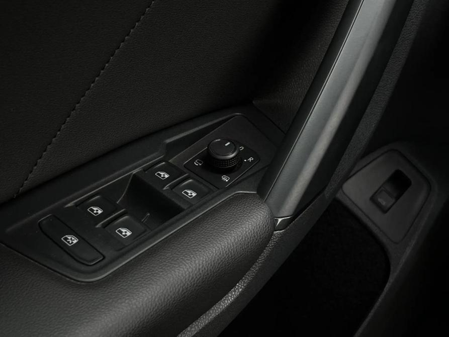 Volkswagen Tiguan II Санкт-Петербург  - изображение 23
