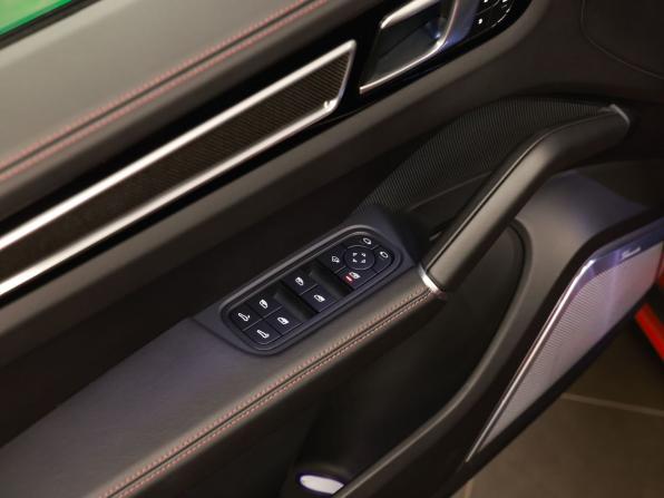 Porsche Cayenne III с пробегом 2022 года, цена 13 990 000 рублей, 21943 км, внедорожник, Автокод Объявления