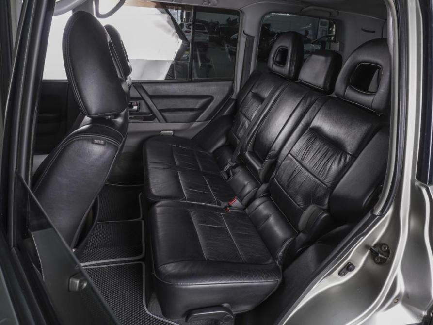 Mitsubishi Pajero III Рестайлинг Ростов-на-Дону  - изображение 9