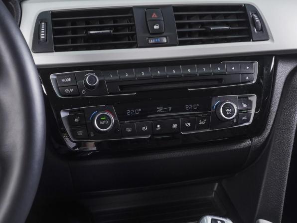 BMW 3 серии VI (F3x) Рестайлинг с пробегом 2015 года, цена 1 980 000 рублей, 119641 км, седан, Автокод Объявления