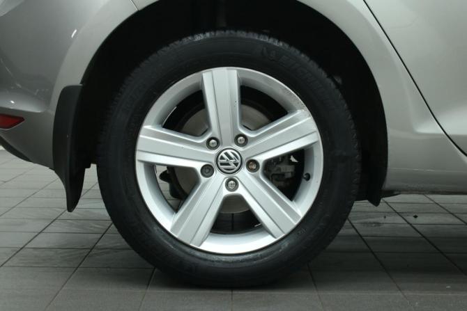 Volkswagen Golf VII с пробегом 2013 года, цена 1 395 000 рублей, 125992 км, хэтчбек, Автокод Объявления