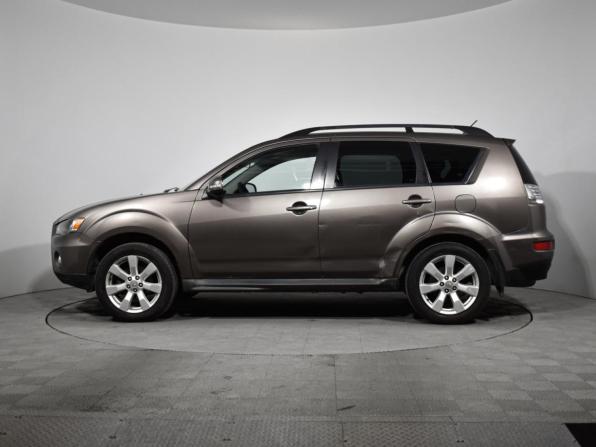 Mitsubishi Outlander II Рестайлинг с пробегом 2011 года, цена 929 000 рублей, 296186 км, внедорожник, Автокод Объявления