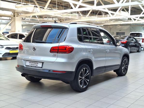 Volkswagen Tiguan I Рестайлинг с пробегом 2016 года, цена 1 500 000 рублей, 111070 км, внедорожник, Автокод Объявления