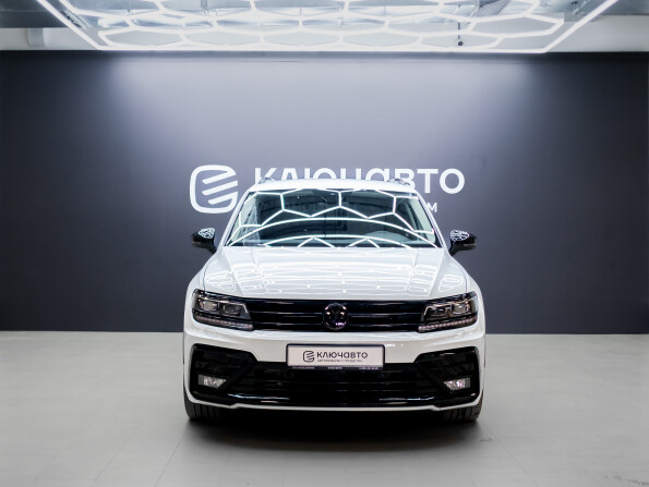 Volkswagen Tiguan II с пробегом 2019 года, цена 3 473 000 рублей, 73000 км, внедорожник, Автокод Объявления