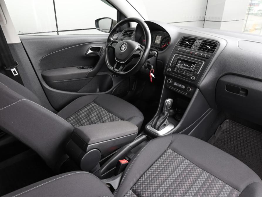 Volkswagen Polo V Рестайлинг Москва  - изображение 12