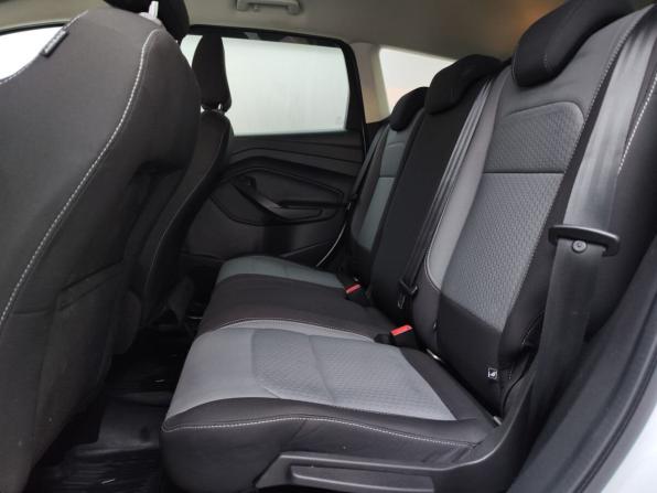 Ford Kuga II Рестайлинг с пробегом 2017 года, цена 1 520 000 рублей, 175000 км, внедорожник, Автокод Объявления
