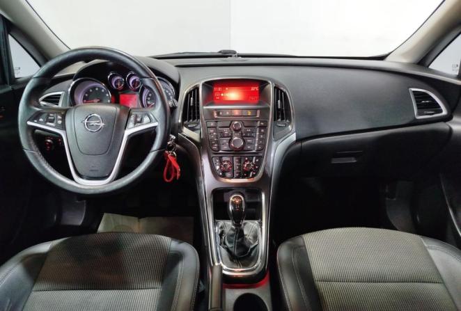 Opel Astra J Рестайлинг с пробегом 2012 года, цена 740 000 рублей, 172771 км, универсал, Автокод Объявления