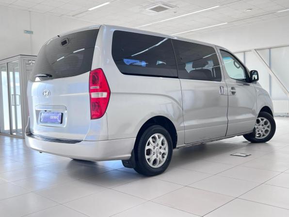 Hyundai Grand Starex I с пробегом 2011 года, цена 1 500 000 рублей, 212928 км, минивэн, Автокод Объявления