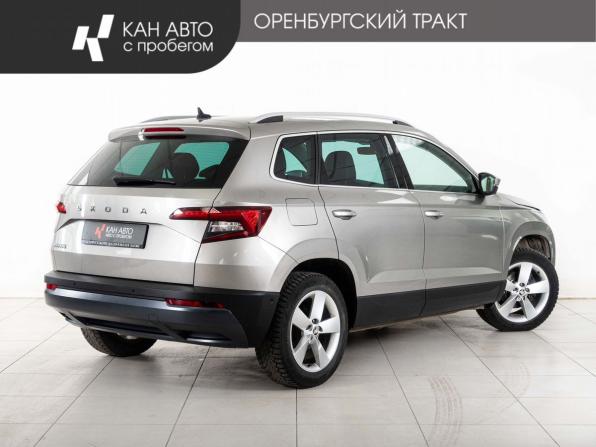 Skoda Karoq I с пробегом 2020 года, цена 2 358 000 рублей, 97582 км, внедорожник, Автокод Объявления