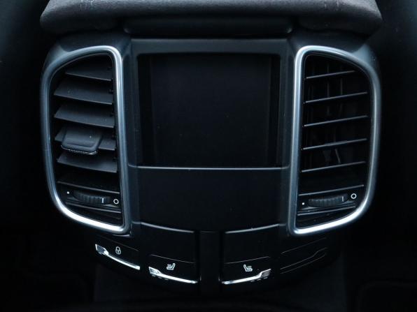Porsche Cayenne II (958) с пробегом 2012 года, цена 2 090 000 рублей, 207950 км, внедорожник, Автокод Объявления
