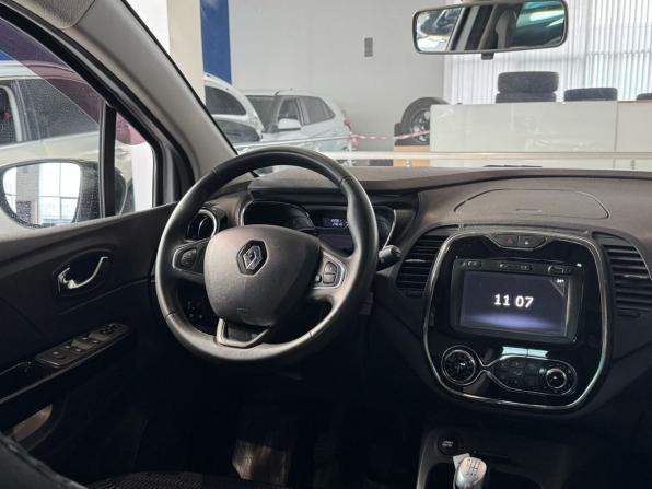 Renault Kaptur I с пробегом 2020 года, цена 1 560 000 рублей, 120059 км, внедорожник, Автокод Объявления