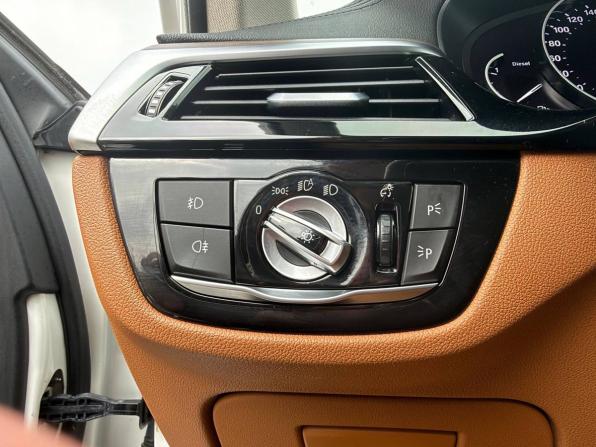 BMW 5 серии VII (G30/G31/G38) с пробегом 2019 года, цена 2 755 000 рублей, 207115 км, седан, Автокод Объявления