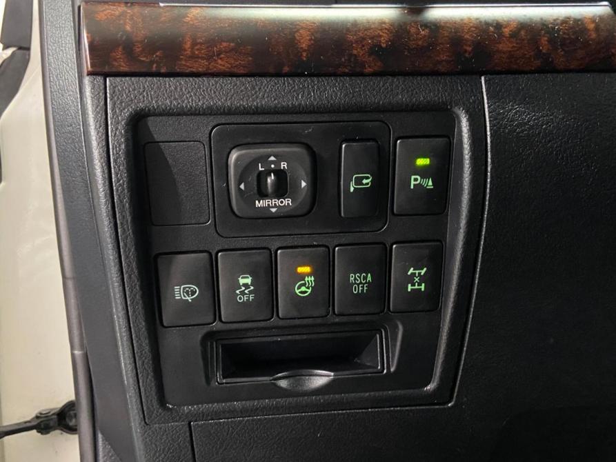 Toyota Land Cruiser 200 Series Рестайлинг 1 Екатеринбург  - изображение 13