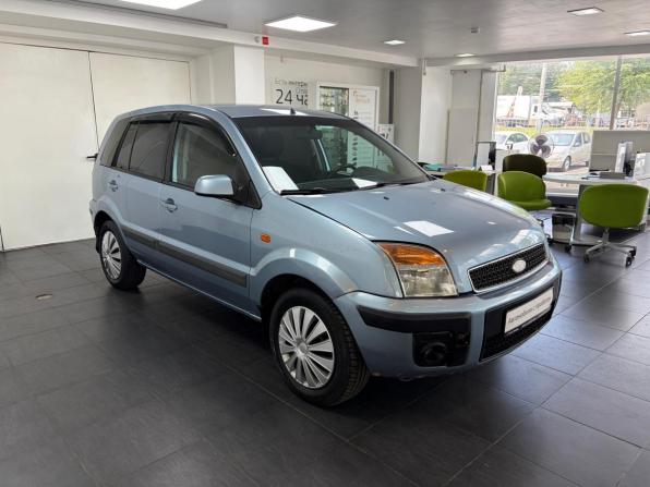 Ford Fusion I Рестайлинг с пробегом 2006 года, цена 298 000 рублей, 261790 км, хэтчбек, Автокод Объявления
