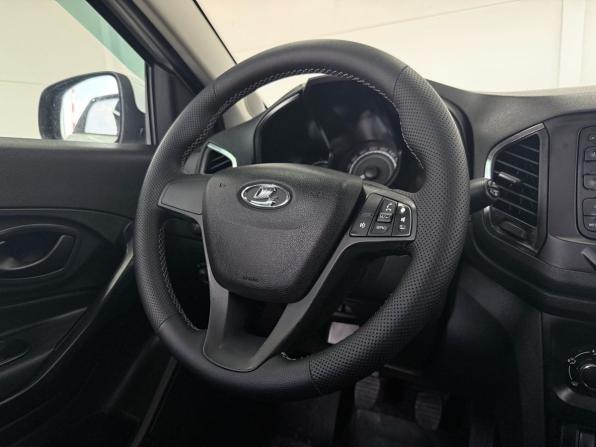 Lada (ВАЗ) XRAY I с пробегом 2017 года, цена 899 000 рублей, 103000 км, хэтчбек, Автокод Объявления