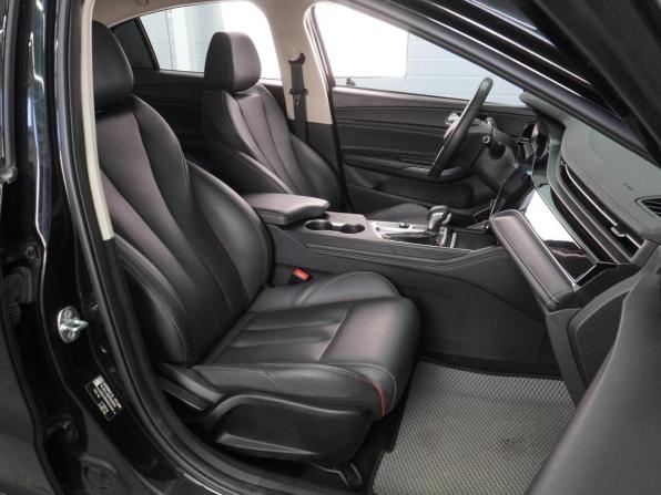 Omoda S5 с пробегом 2023 года, цена 1 348 070 рублей, 46148 км, седан, Автокод Объявления