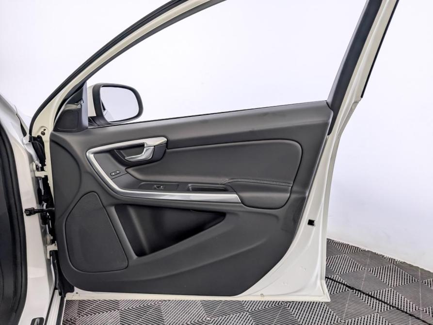 Volvo S60 II Рестайлинг Москва  - изображение 24