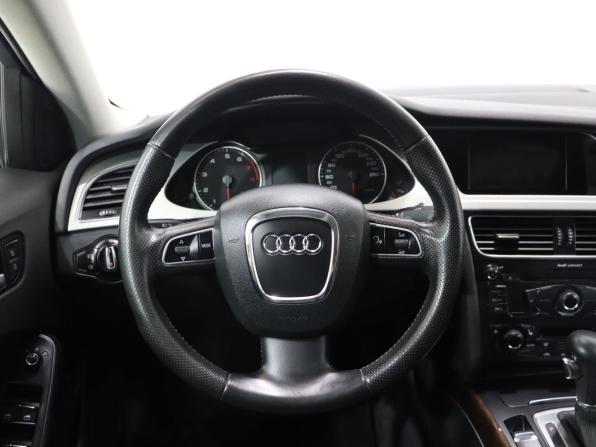 Audi A4 IV (B8) с пробегом 2011 года, цена 1 092 000 рублей, 330588 км, седан, Автокод Объявления
