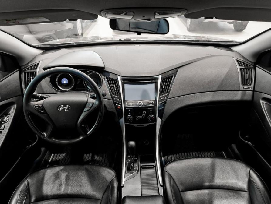 Hyundai Sonata VI (YF) Казань  - изображение 17