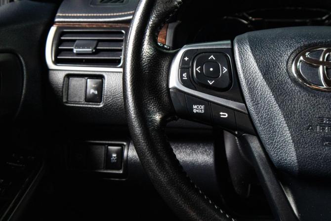 Toyota Camry VIII (XV70) с пробегом 2017 года, цена 2 729 000 рублей, 213000 км, седан, Автокод Объявления