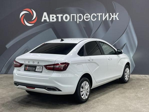 Lada (ВАЗ) Vesta I Рестайлинг (NG) с пробегом 2023 года, цена 1 195 000 рублей, 37890 км, седан, Автокод Объявления