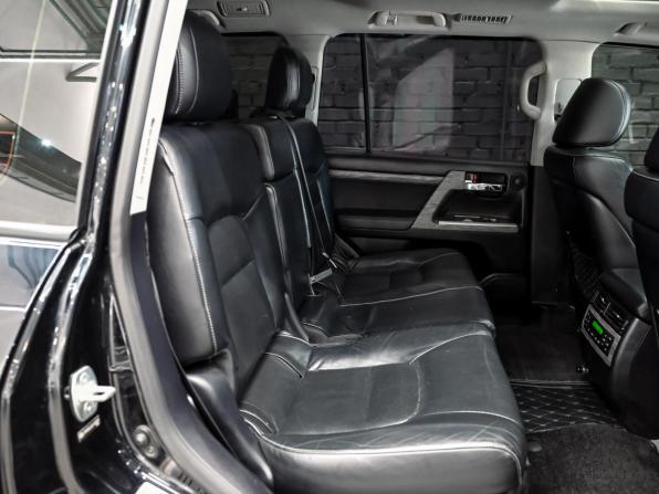 Toyota Land Cruiser 200 Series Рестайлинг 1 с пробегом 2014 года, цена 3 860 000 рублей, 283888 км, внедорожник, Автокод Объявления