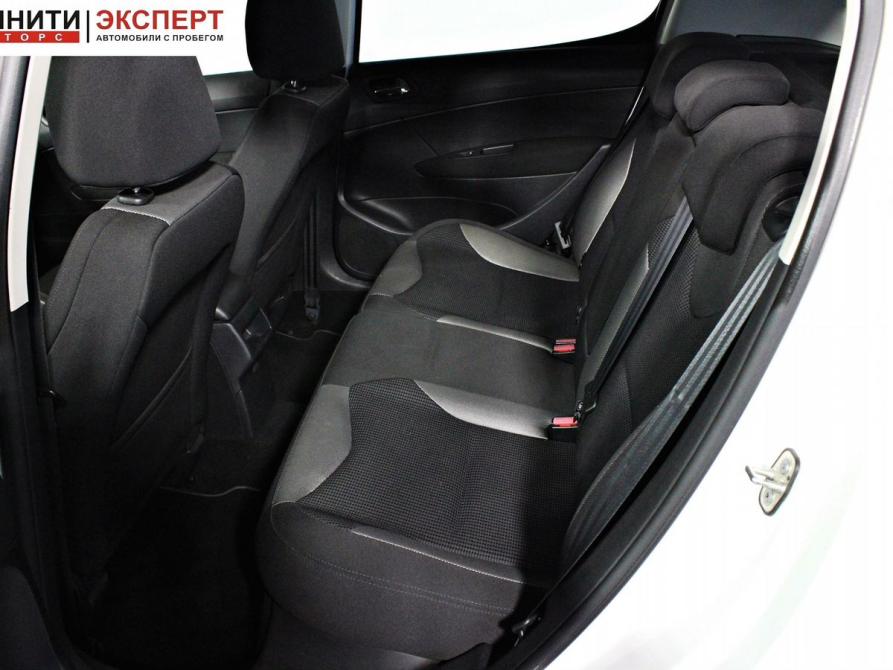 Peugeot 308 I Рестайлинг Белгород  - изображение 15