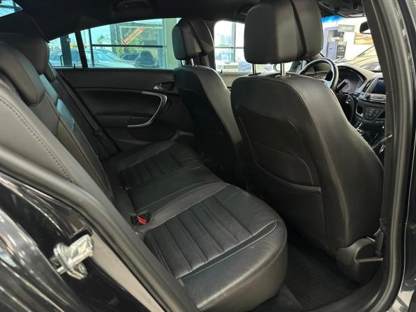 Opel Insignia I Рестайлинг с пробегом 2013 года, цена 1 210 000 рублей, 154693 км, седан, Автокод Объявления
