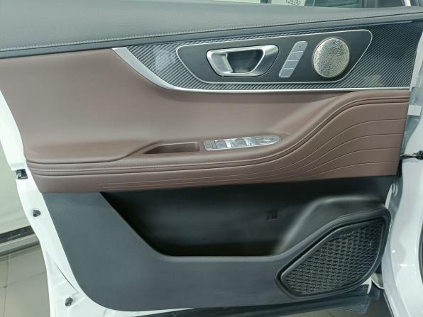 Chery Tiggo 7L с пробегом 2024 года, цена 2 675 000 рублей, 5690 км, внедорожник, Автокод Объявления