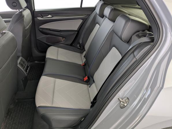 Volkswagen Golf VIII Рестайлинг с пробегом 2025 года, цена 3 350 000 рублей, 19750 км, хэтчбек, Автокод Объявления