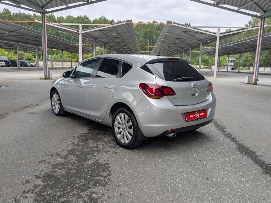 Opel Astra J Екатеринбург  - изображение 5